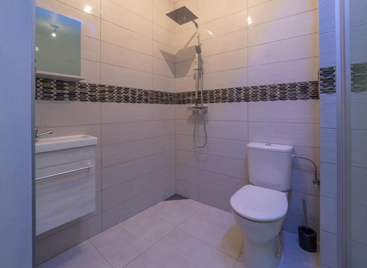 Executive Single Room With En-Suite In Guest House City Centre 卢森堡 外观 照片