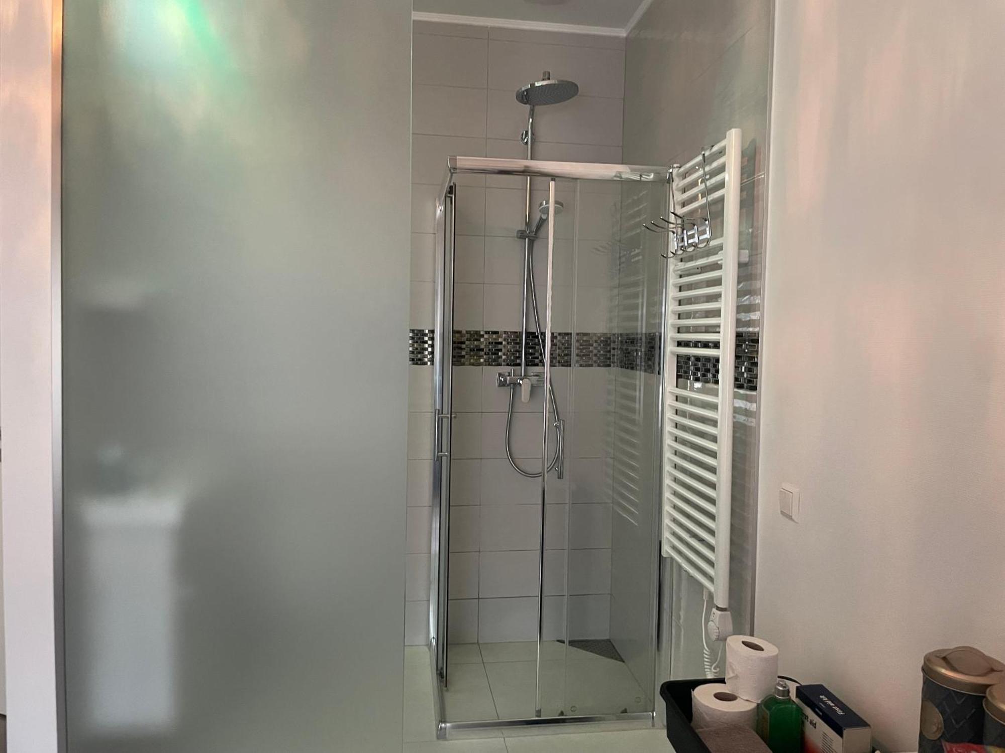Executive Single Room With En-Suite In Guest House City Centre 卢森堡 外观 照片